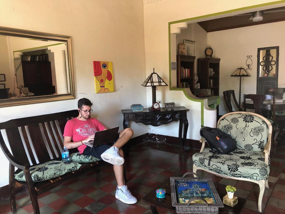 Casa Lula Leon Hostal 外观 照片